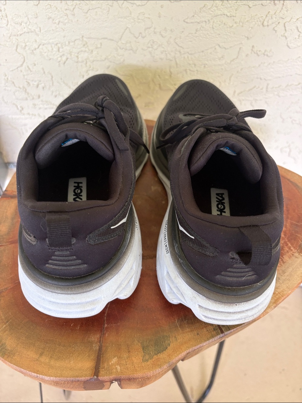 Hoka Black and White Bondi 8 sneakers EUC - Picture 5 of 9